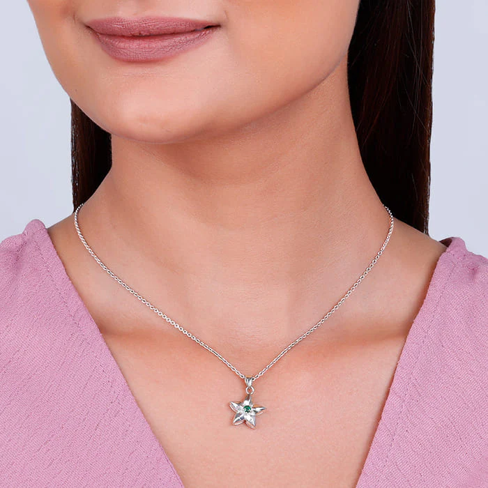 Silver Pratia Pendant With Link Chain - Image 3