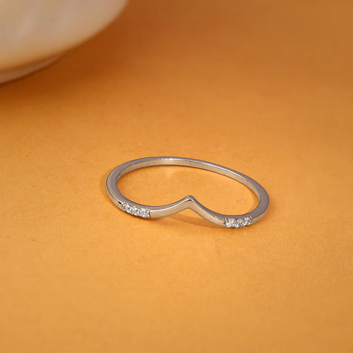 Silver Sleek Chevron Ring - Image 2