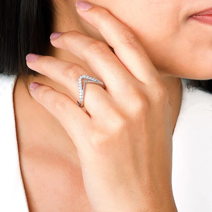 Silver Sparkling Spirits Vanki Ring - Image 3