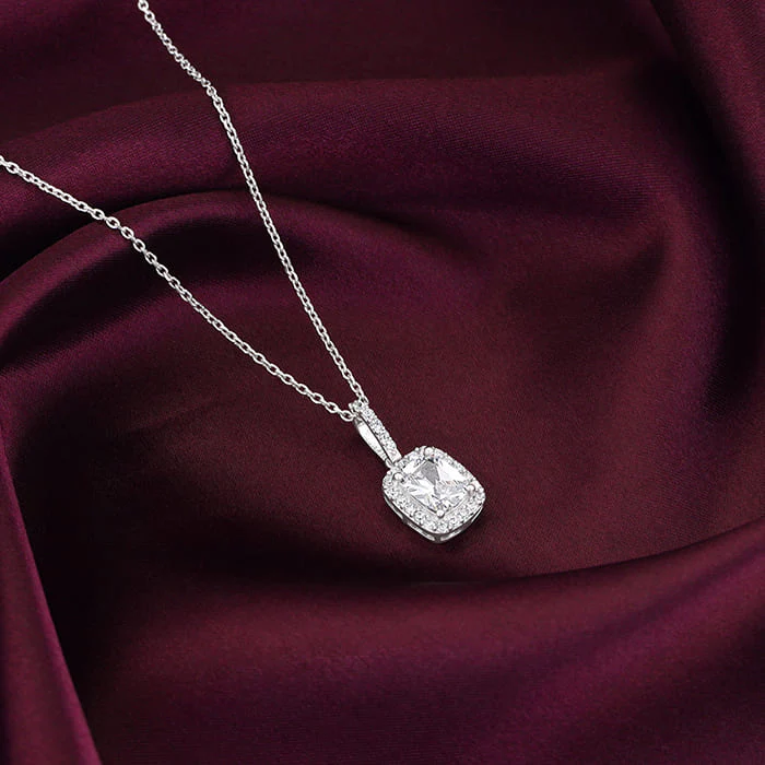 Silver Vesper Pendant With Link Chain - Image 2