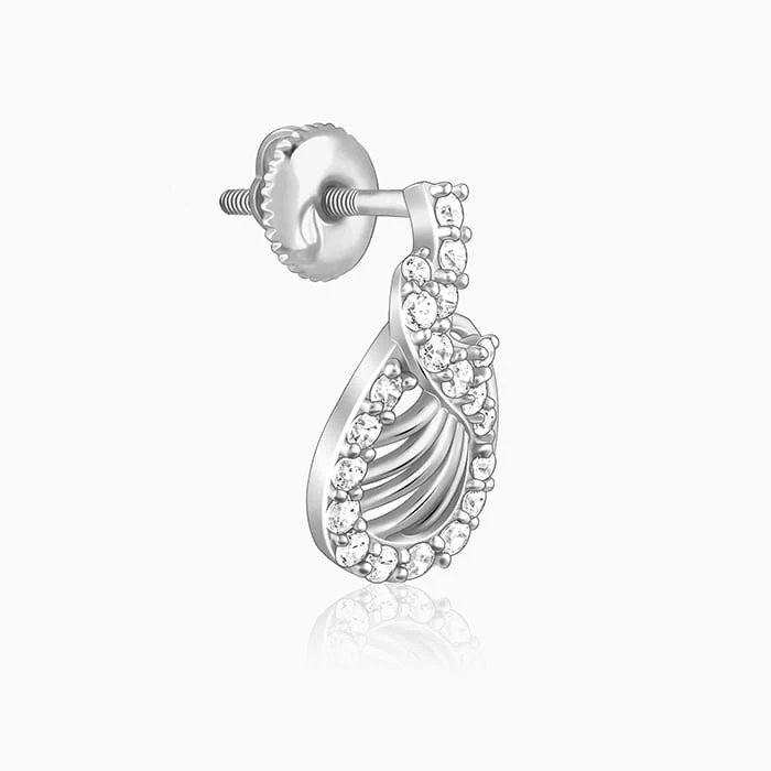 Silver Wave Knot Earrings - Image 4