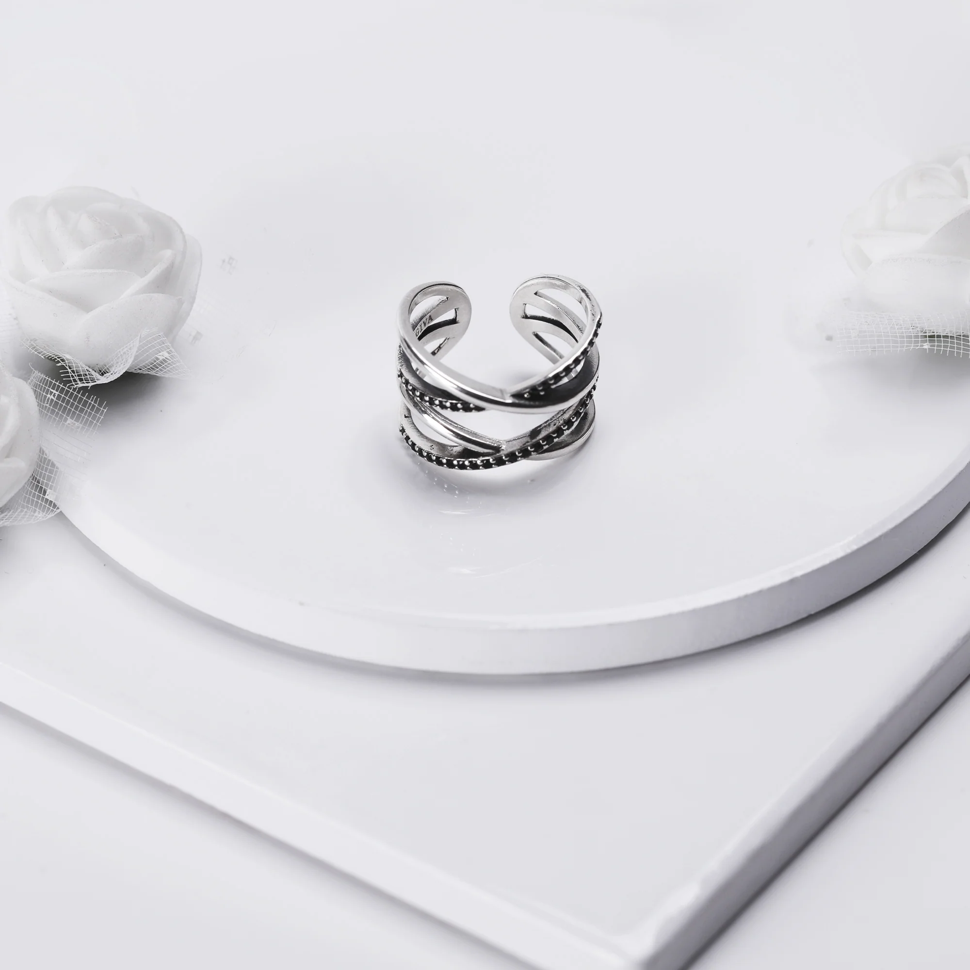 Silver Weave Black Zircon Ring - Image 2