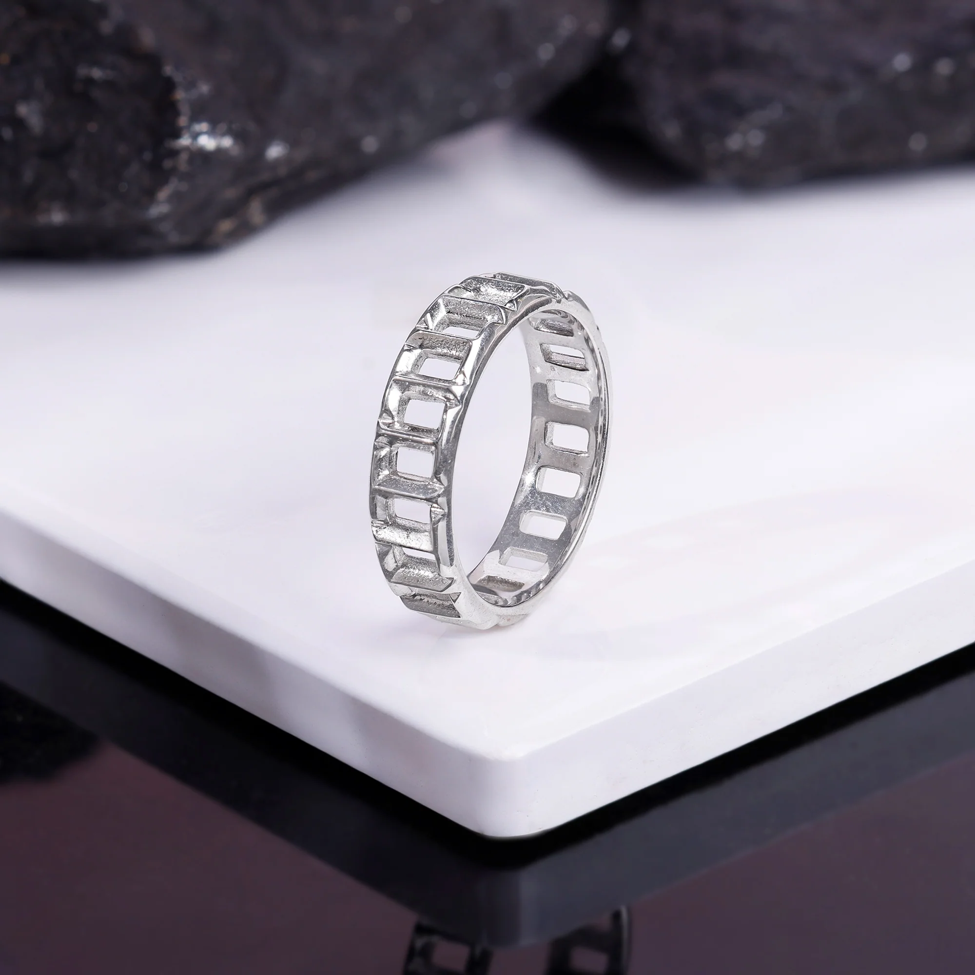 Silver Windowpane Ring For Him - Image 2
