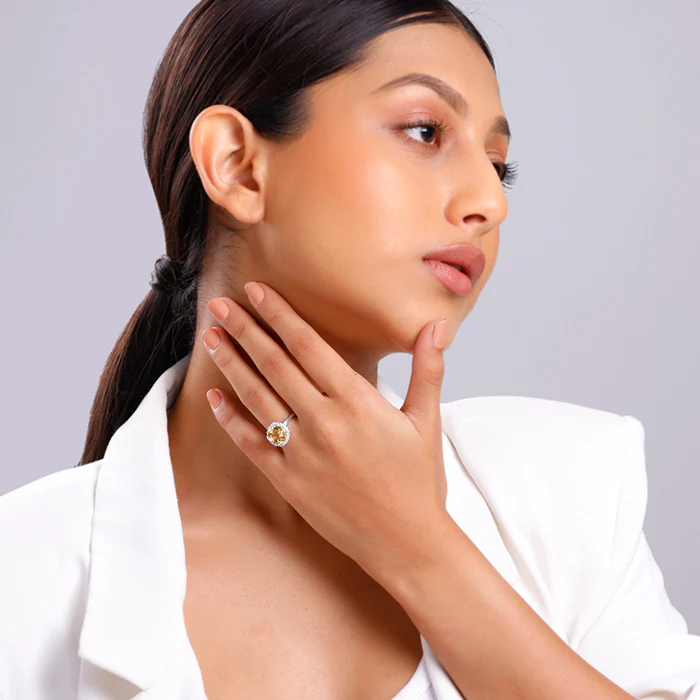 Silver Yellow Citrine Ring - Image 3