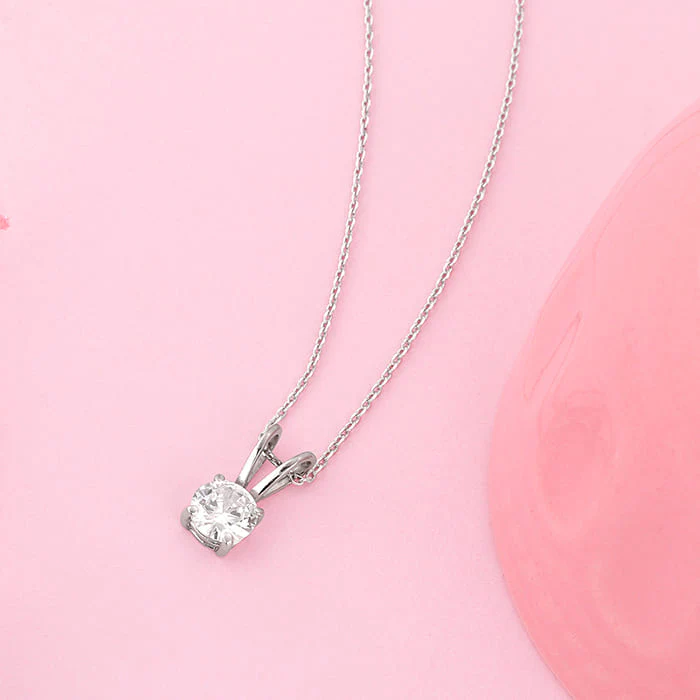 Anushka Sharma Silver Zircon Pendant with Link Chain - Image 2